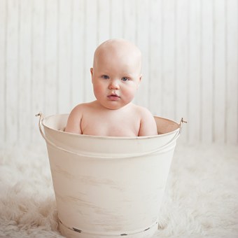 Hábitos de limpieza: el cuidado de los ojos del bebé